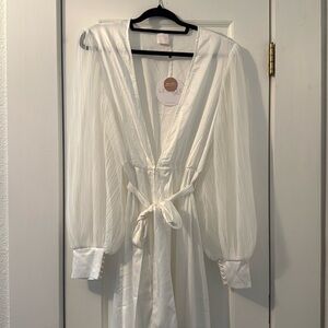 Alaina Pleated Sleeve Satin Maxi Bridal Robe
